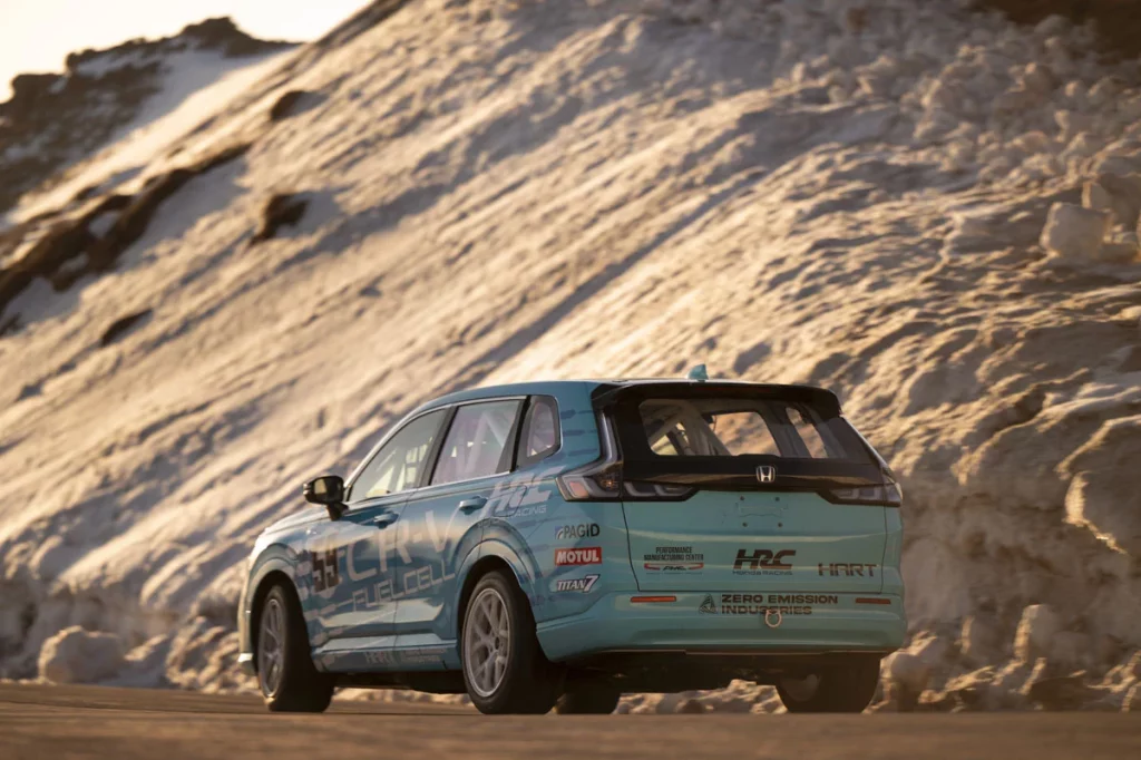HONDA CR V FUEL CELL PIKES PEAK 8 Motor16