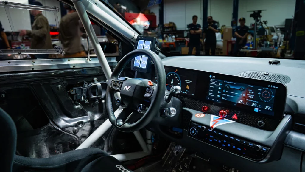 HYUNDAI IONIQ 5 N PIKES PEAK 6 Motor16