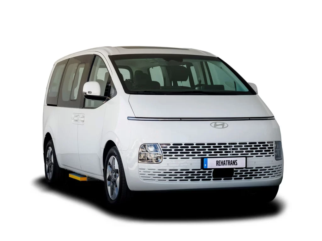Hyundai presenta el Staria HEV Adaptado: garantía de movilidad para todos 6 Motor16 HYUNDAI STARIA HEV ADAPTADO 1 Motor16