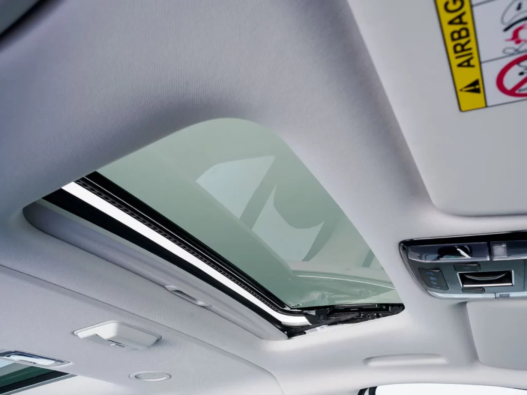 Hyundai presenta el Staria HEV Adaptado: garantía de movilidad para todos 46 Motor16 HYUNDAI STARIA HEV ADAPTADO 41 Motor16
