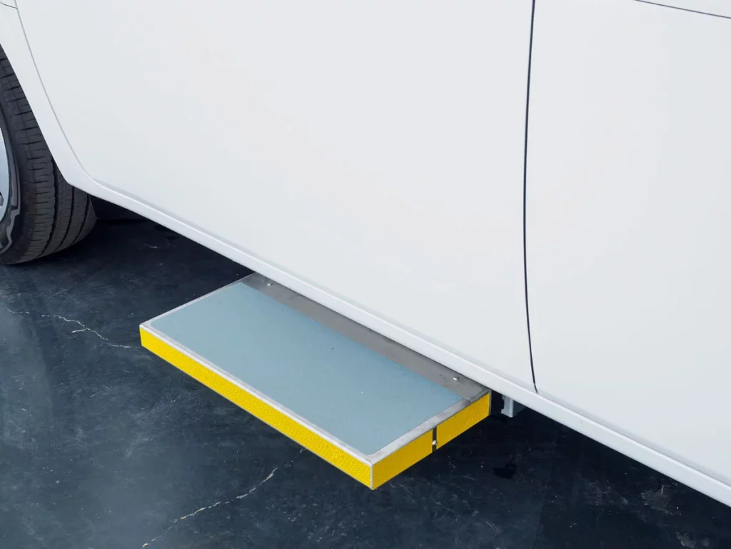 Hyundai presenta el Staria HEV Adaptado: garantía de movilidad para todos 53 Motor16 HYUNDAI STARIA HEV ADAPTADO 48 Motor16