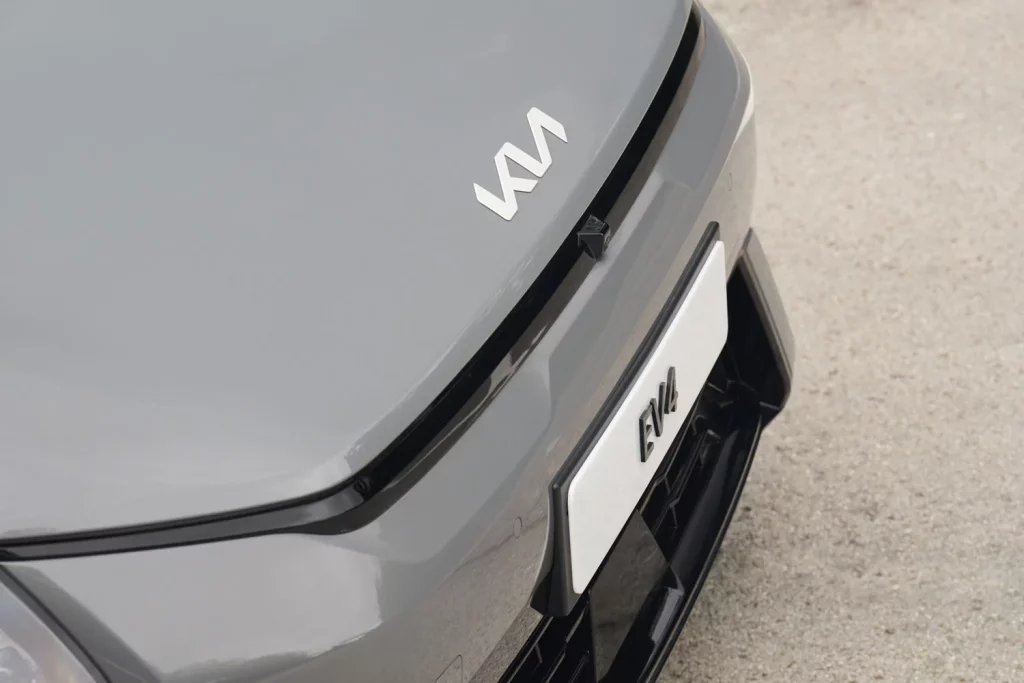 KIA EV4 FASTBACK 20 Motor16