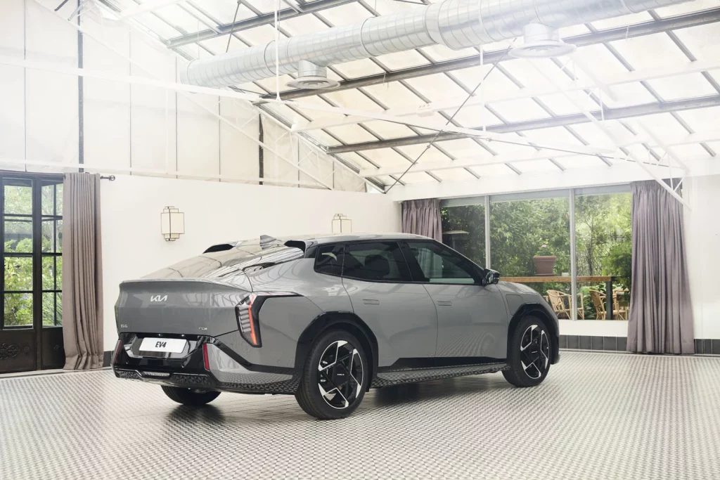 KIA EV4 FASTBACK 7 Motor16