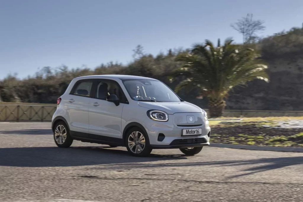 Comparativa Dacia Spring Extreme Electric 65 frente a Leapmotor T03 Design: no te compliques la vida 6 Motor16 Leapmotor T03