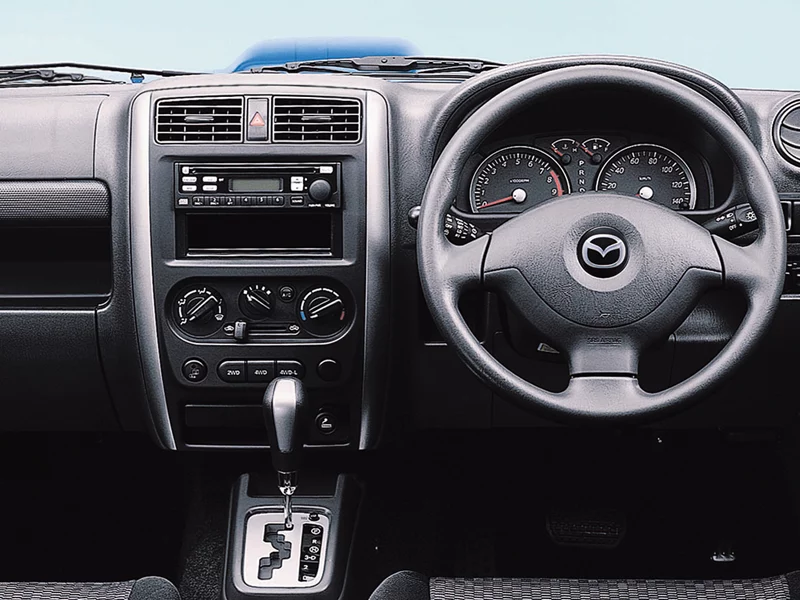 El Suzuki Jimny también fue Mazda en otra vida 2 Motor16 Mazda AZ Offroad Suzuki Jimny 3 Motor16