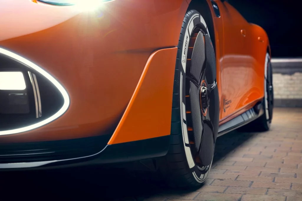 Mercedes-AMG Concept GT XX: un deportivo eléctrico de más de 1.360 CV que “recarga 400 km” en cinco minutos 39 Motor16 Mercedes AMG Concept GT XX 28 Motor16