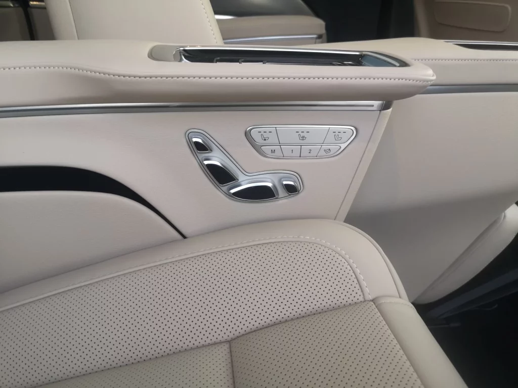 Prueba del Mercedes V 300 d Exclusive Largo: El coche que no querrás conducir 13 Motor16 Mercedes V 300 d Exclusive Largo 3 Motor16