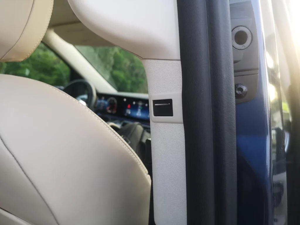 Prueba del Mercedes V 300 d Exclusive Largo: El coche que no querrás conducir 21 Motor16 Mercedes V 300 d Exclusive Largo 8 Motor16