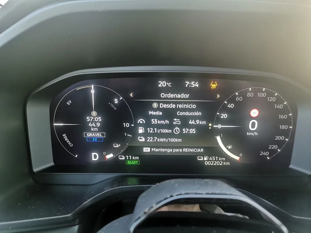 Probamos el Mitsubishi Outlander PHEV Kaiteki: Fiel a la tradición 14 Motor16 Mitsubishi Outlander PHEV Kaiteki 16 Motor16