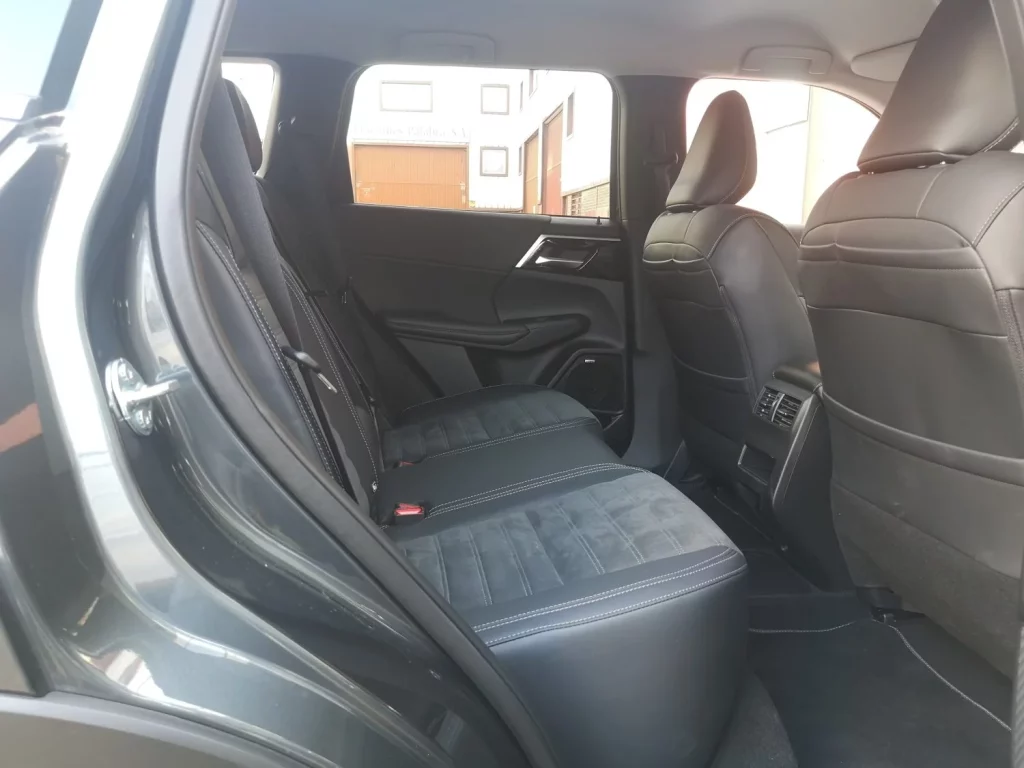 Probamos el Mitsubishi Outlander PHEV Kaiteki: Fiel a la tradición 20 Motor16 Mitsubishi Outlander PHEV Kaiteki 24 Motor16
