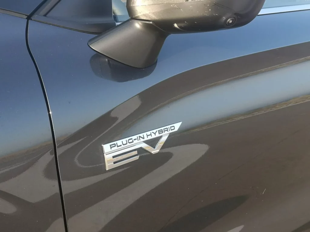 Probamos el Mitsubishi Outlander PHEV Kaiteki: Fiel a la tradición 5 Motor16 Mitsubishi Outlander PHEV Kaiteki 4 Motor16
