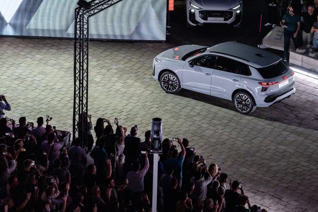 La gran fiesta en Ingolstadt para dar la bienvenida al nuevo Audi Q3 15 Motor16 PRESENTACION AUDI Q3 12 Motor16