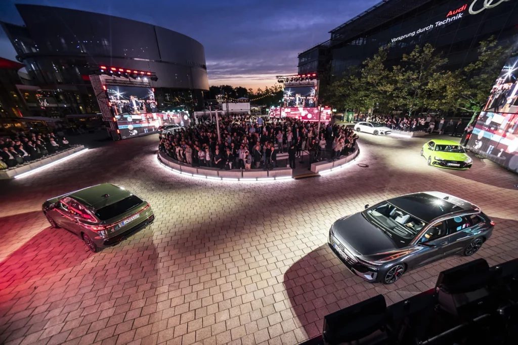 La gran fiesta en Ingolstadt para dar la bienvenida al nuevo Audi Q3 3 Motor16 PRESENTACION AUDI Q3 4 Motor16