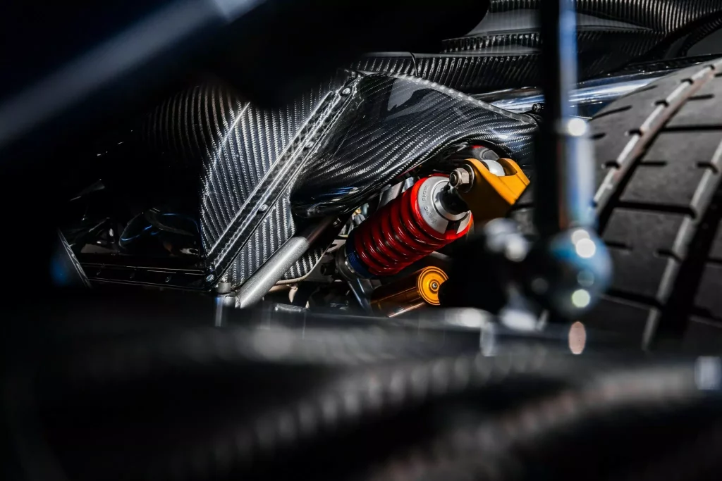 Uno de los Pagani Zonda más exclusivos se encuentra a la venta 19 Motor16 Pagani Zonda Mileson