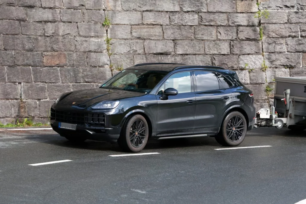 Así será el futuro, a medio y largo plazo, el Porsche Cayenne 3 Motor16 Porsche Cayenne FL 1 Motor16