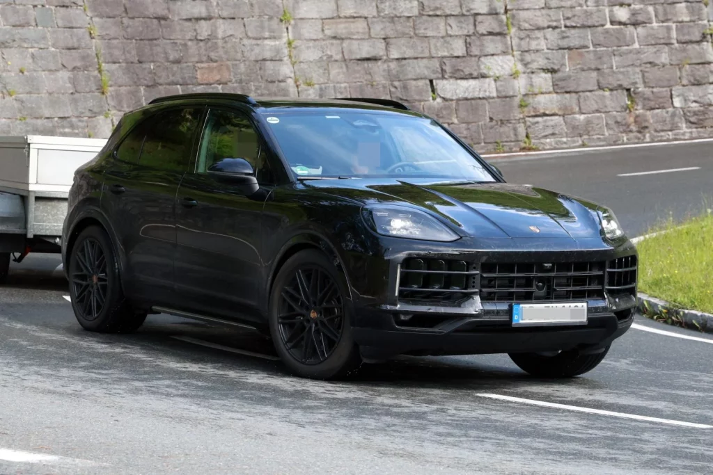 Así será el futuro, a medio y largo plazo, el Porsche Cayenne 11 Motor16 Porsche Cayenne FL 10 Motor16
