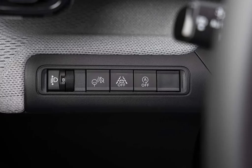 Prueba Citroen C3 1.2 Turbo 100 CV 19 Motor16