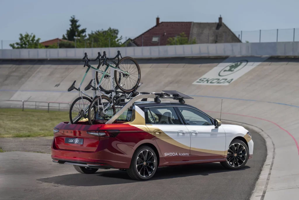 Škoda L&K 130: el 'coche de los estudiantes' pensado para ayudar a los ciclistas 2 Motor16 SKODA COCHE ESTUDIANTES 4 Motor16