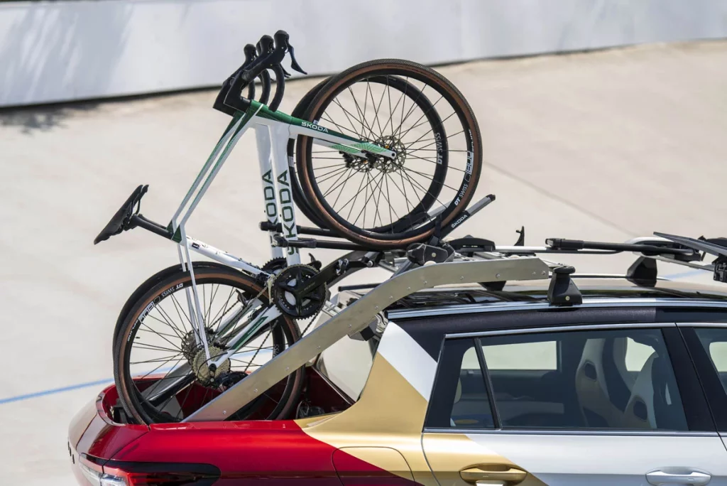 Škoda L&K 130: el 'coche de los estudiantes' pensado para ayudar a los ciclistas 12 Motor16 SKODA COCHE ESTUDIANTES 8 Motor16