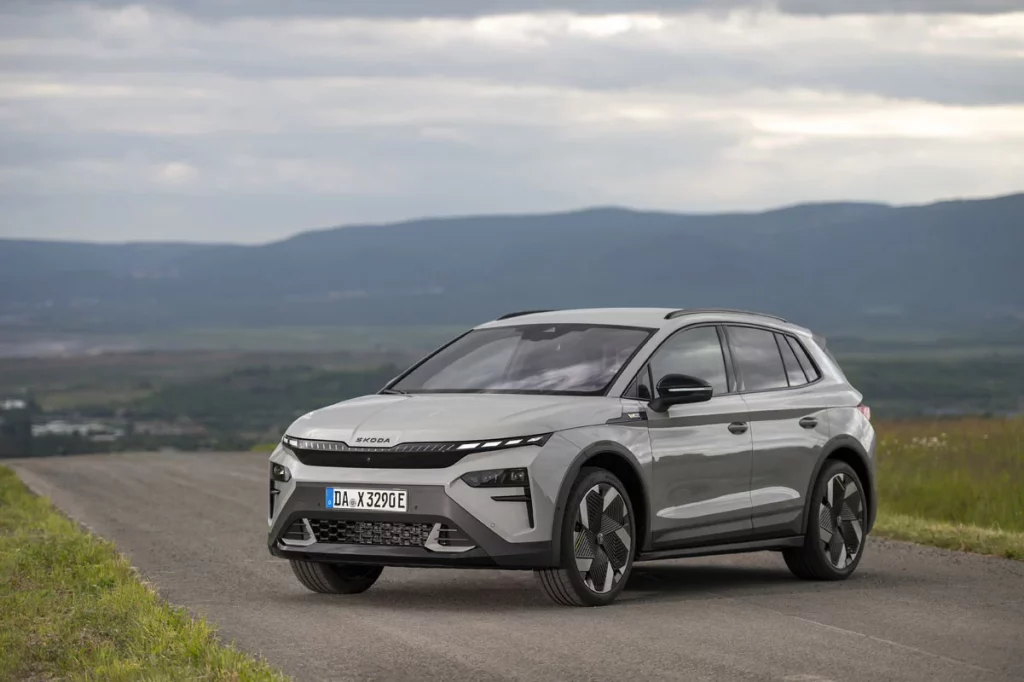 SKODA ELROQ RS 49 Motor16