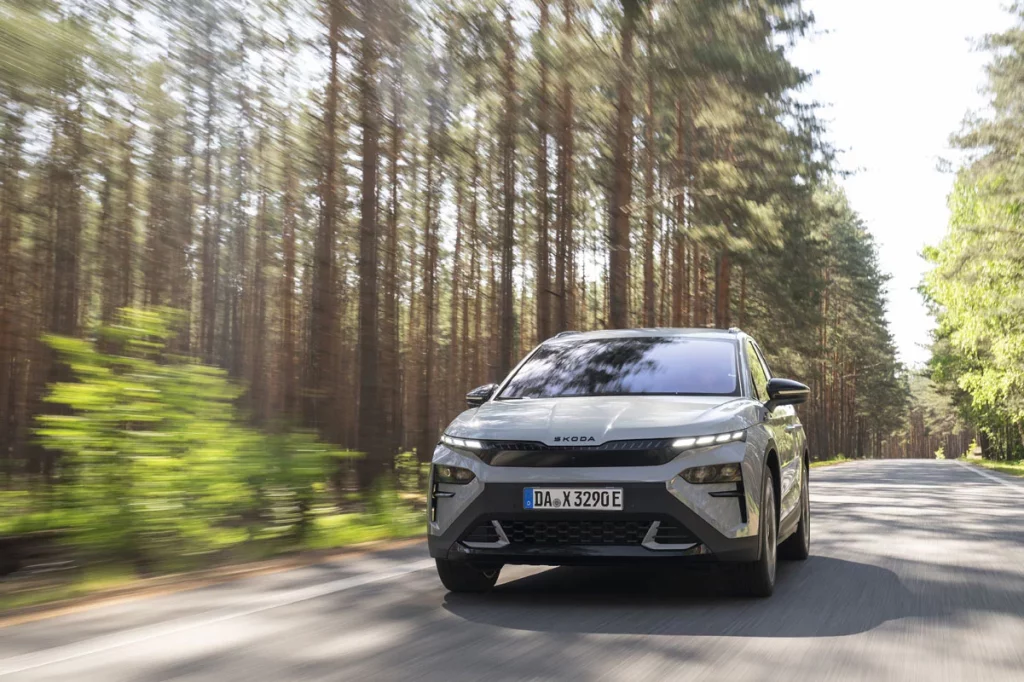 SKODA ELROQ RS 5 Motor16