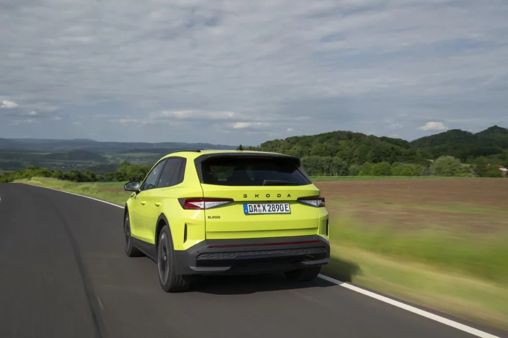 SKODA ELROQ RS 55 Motor16