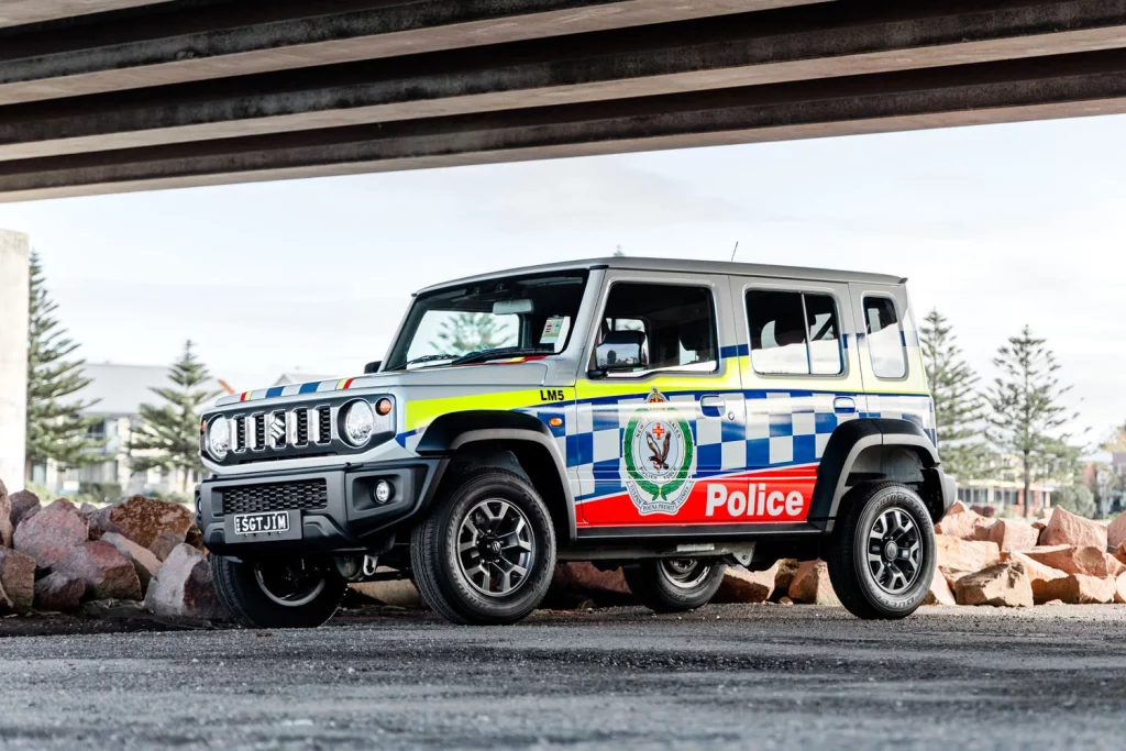 El Suzuki Jimny se une a la 'lucha contra el crimen'... en Australia 5 Motor16 SUZUKI JIMNY POLICIA AUSTRALIA 3 Motor16