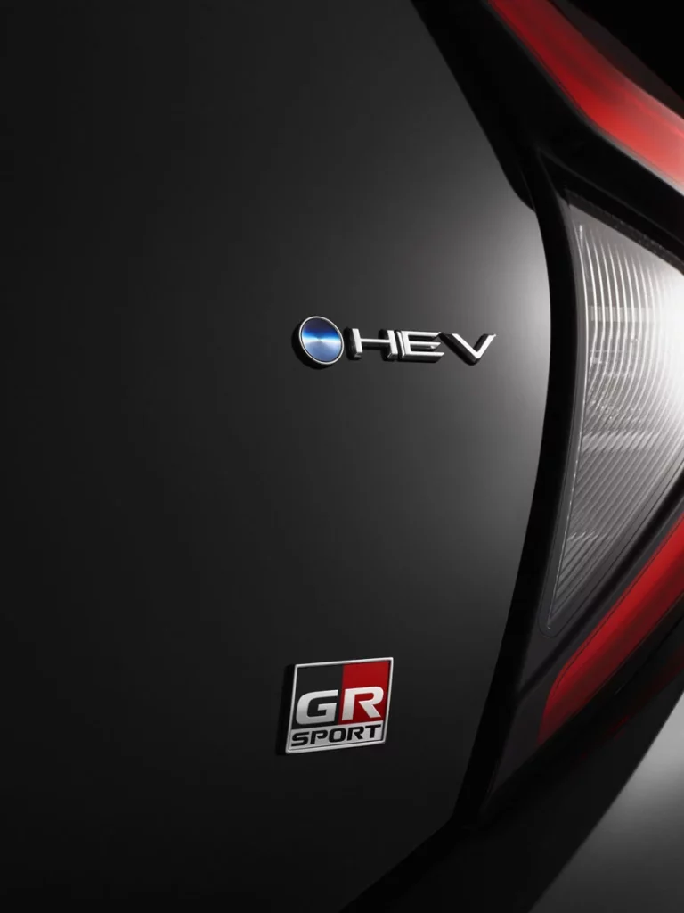 TOYOTA AYGO X HYBRID 27 Motor16