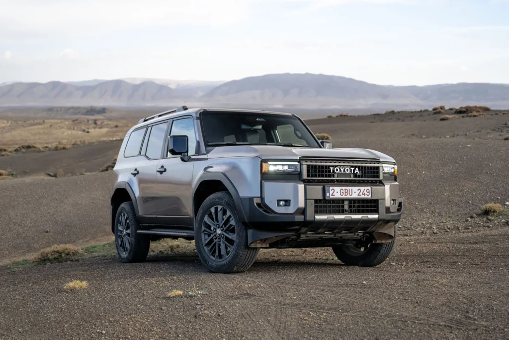 El Toyota Land Cruiser y su nueva vida electrificada 5 Motor16 TOYOTA LAND CRUISER 48 VOLTIOS 11 Motor16