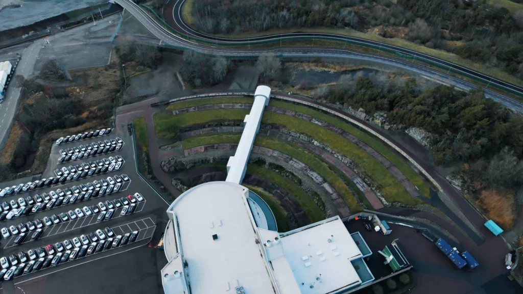 Volvo reinventa el cinturón de seguridad 8 Motor16 VOLVO SAFETY CENTRE 2 Motor16