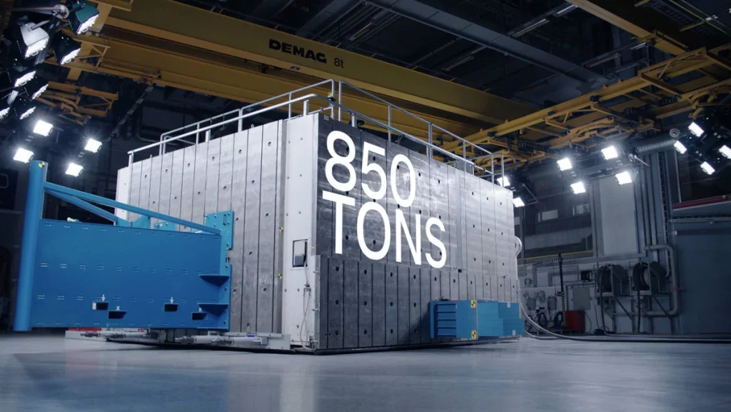 Volvo reinventa el cinturón de seguridad 3 Motor16 VOLVO SAFETY CENTRE 3 Motor16