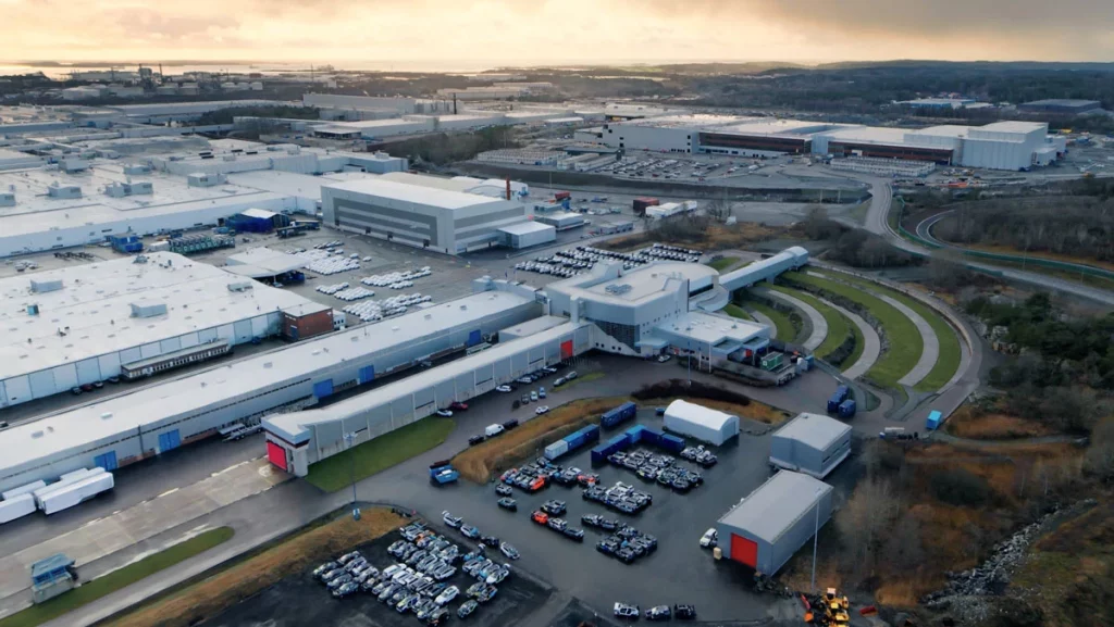 Volvo reinventa el cinturón de seguridad 12 Motor16 VOLVO SAFETY CENTRE 6 Motor16