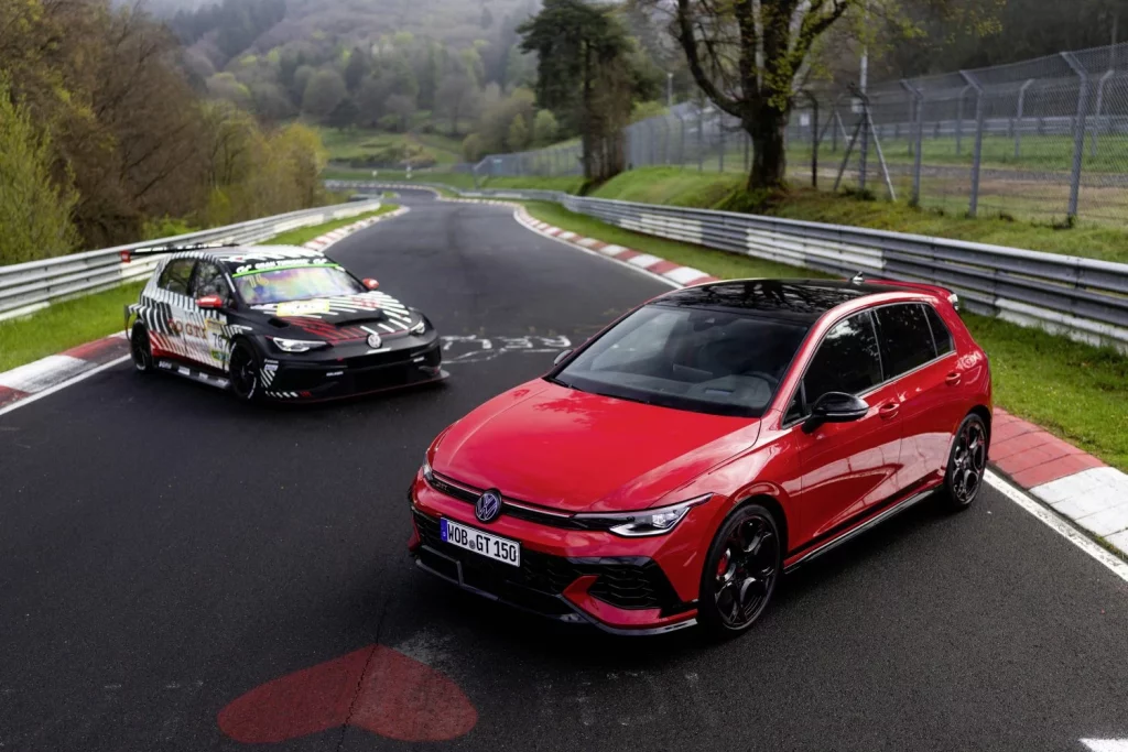 Volkswagen Golf GTI Edition 50: El GTI más potente de la historia 15 Motor16 Volkswagen Golf GTI Edition 50 12 Motor16