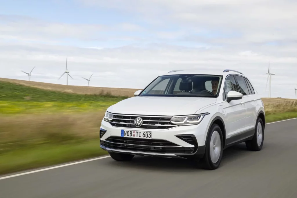 Híbridos enchufables: Los 25 SUV con hasta 200 km de autonomía que tienes a la venta en España 28 Motor16 Volkswagen Tiguan eHybrid Motor16
