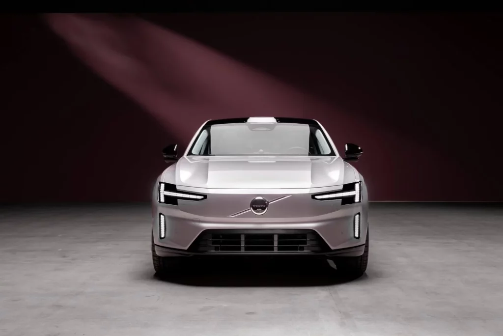 Volvo presenta en España su berlina eléctrica ES90 con 650 km de autonomía 15 Motor16 Volvo presenta en España su berlina eléctrica ES90 con 700 km de autonomía