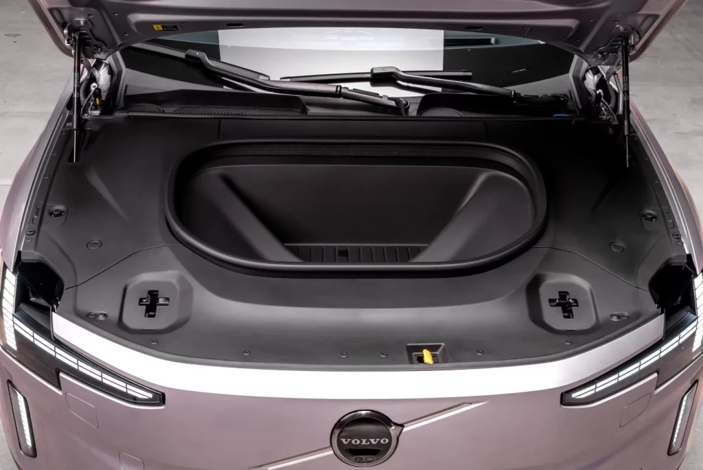 Volvo presenta en España su berlina eléctrica ES90 con 650 km de autonomía 13 Motor16 Volvo presenta en España su berlina eléctrica ES90 con 700 km de autonomía