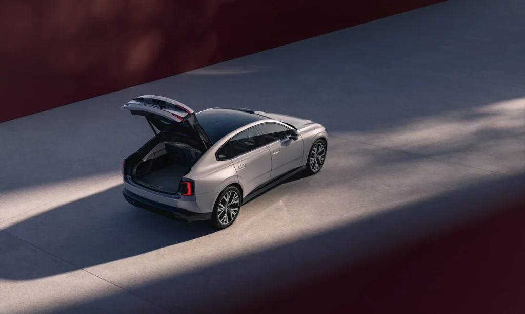 Volvo presenta en España su berlina eléctrica ES90 con 650 km de autonomía 6 Motor16 Volvo presenta en España su berlina eléctrica ES90 con 700 km de autonomía