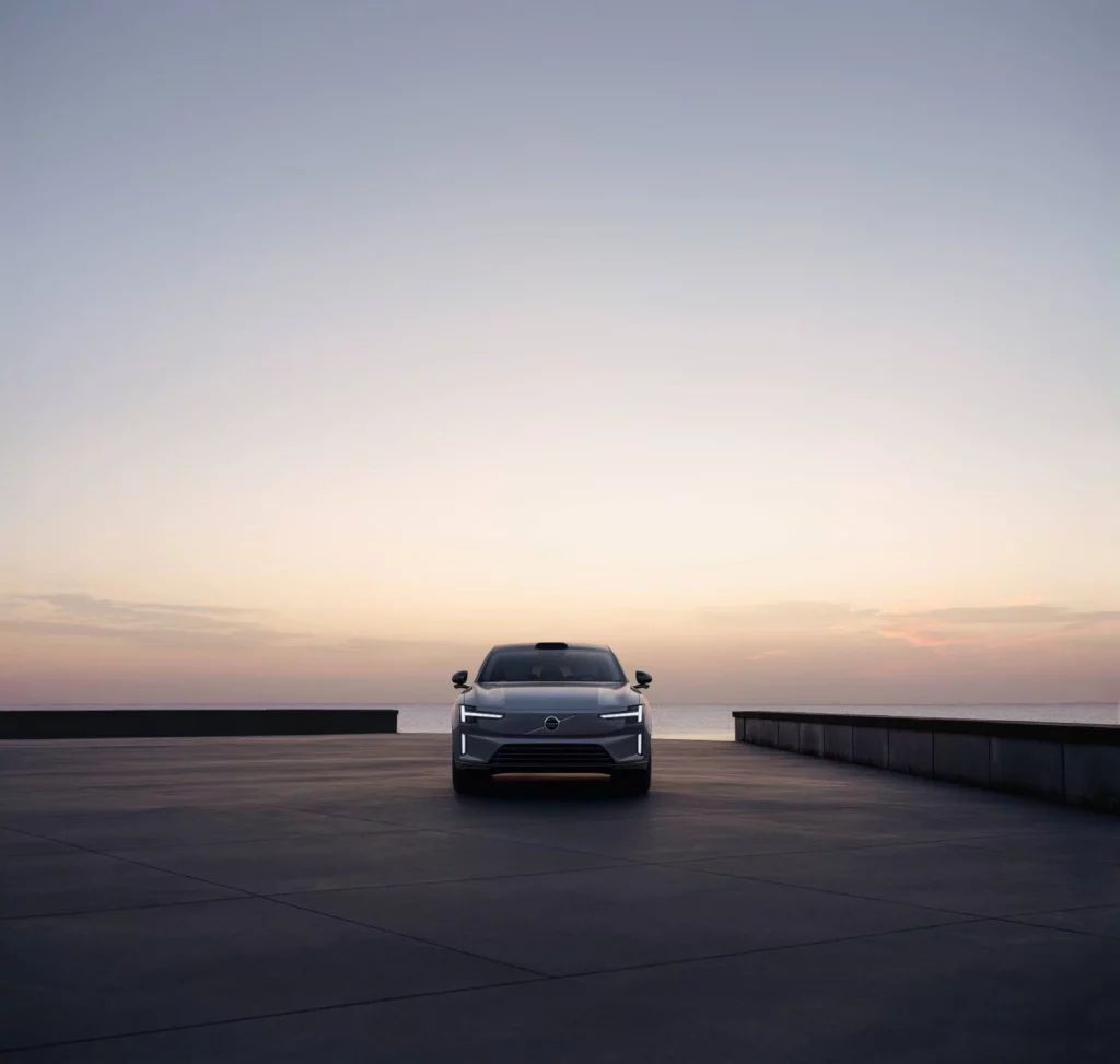 Volvo presenta en España su berlina eléctrica ES90 con 650 km de autonomía 29 Motor16 Volvo ES90 2026 3 Motor16