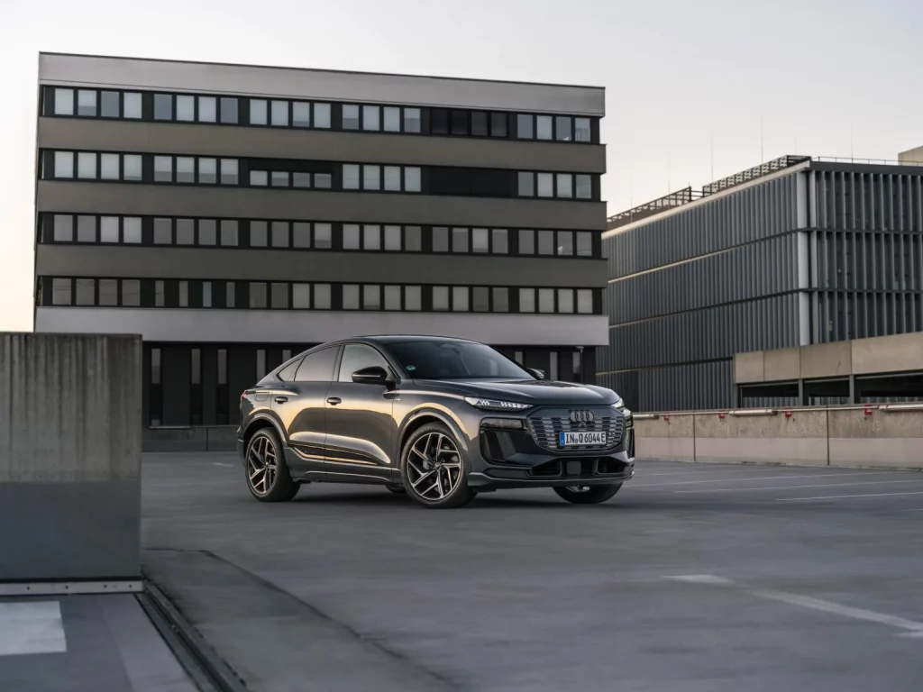 Primera prueba del Audi Q6 Sportback e-tron: Un SUV con 654 km de autonomía eléctrica 26 Motor16 audi Q6 Sportback 22 Motor16