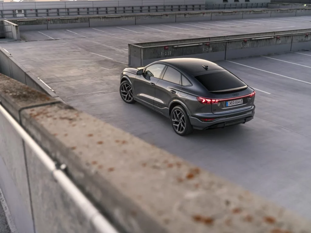 Primera prueba del Audi Q6 Sportback e-tron: Un SUV con 654 km de autonomía eléctrica 24 Motor16 audi Q6 Sportback 24 Motor16