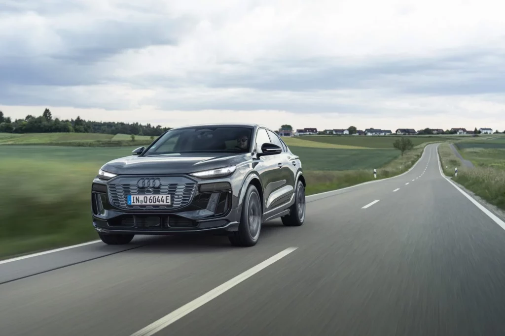 Primera prueba del Audi Q6 Sportback e-tron: Un SUV con 654 km de autonomía eléctrica 19 Motor16 audi Q6 Sportback 29 Motor16