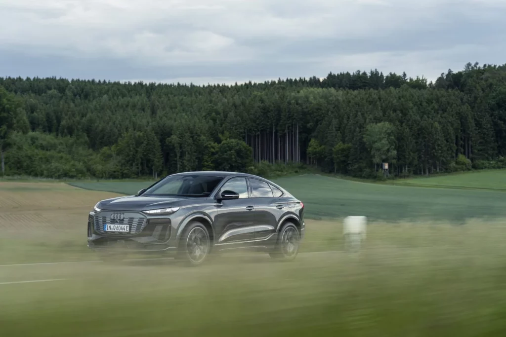 Primera prueba del Audi Q6 Sportback e-tron: Un SUV con 654 km de autonomía eléctrica 18 Motor16 audi Q6 Sportback 30 Motor16