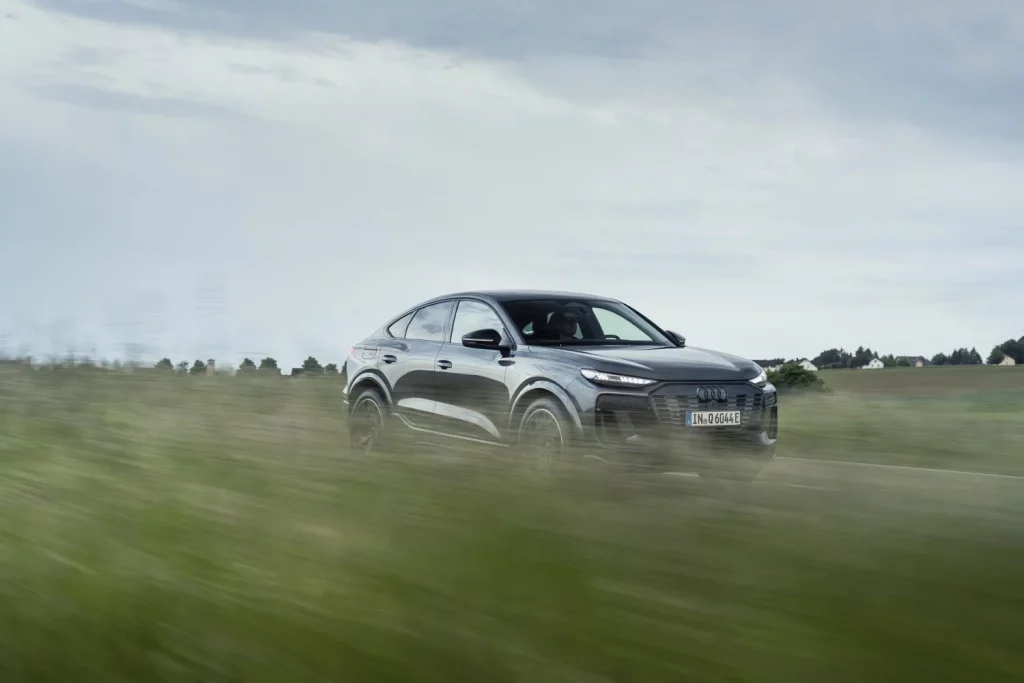 Primera prueba del Audi Q6 Sportback e-tron: Un SUV con 654 km de autonomía eléctrica 17 Motor16 audi Q6 Sportback 31 Motor16