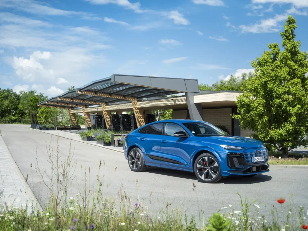 Primera prueba del Audi Q6 Sportback e-tron: Un SUV con 654 km de autonomía eléctrica 10 Motor16 audi Q6 Sportback 41 Motor16