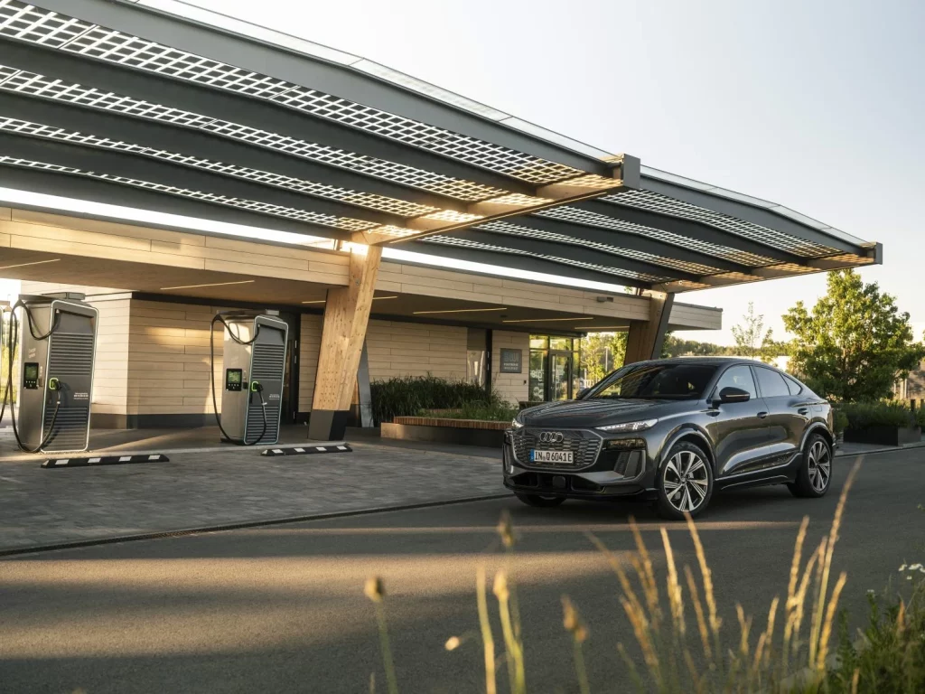 Primera prueba del Audi Q6 Sportback e-tron: Un SUV con 654 km de autonomía eléctrica 37 Motor16 Primera prueba del Audi Q6 Sportback e-tron: Un SUV con 654 km de autonomía eléctrica