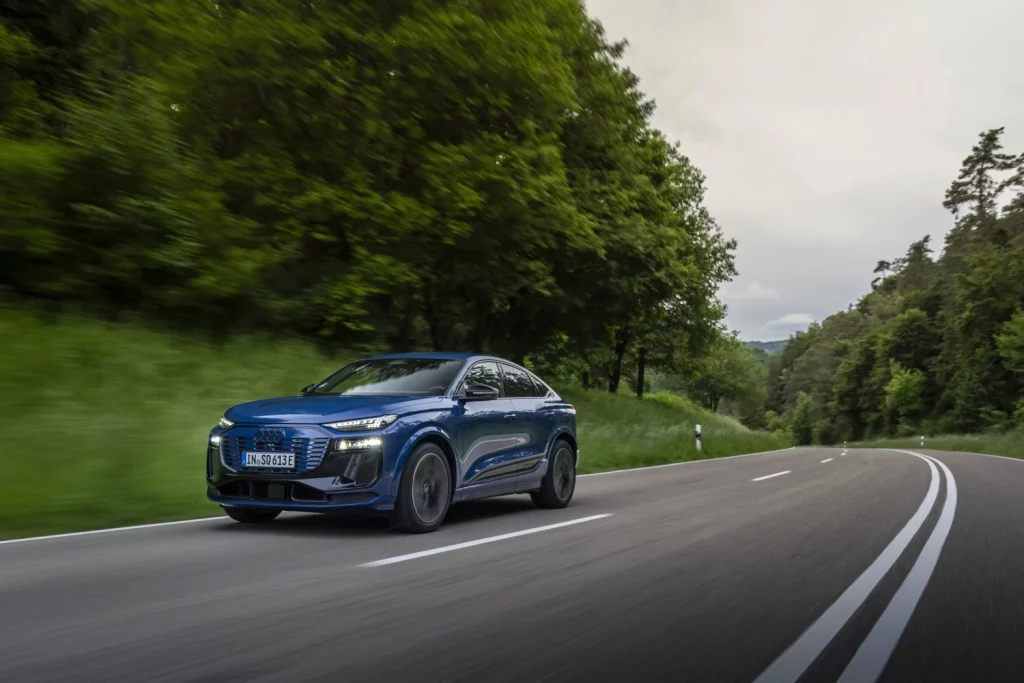 Primera prueba del Audi Q6 Sportback e-tron: Un SUV con 654 km de autonomía eléctrica 3 Motor16 audi Q6 Sportback 52 Motor16