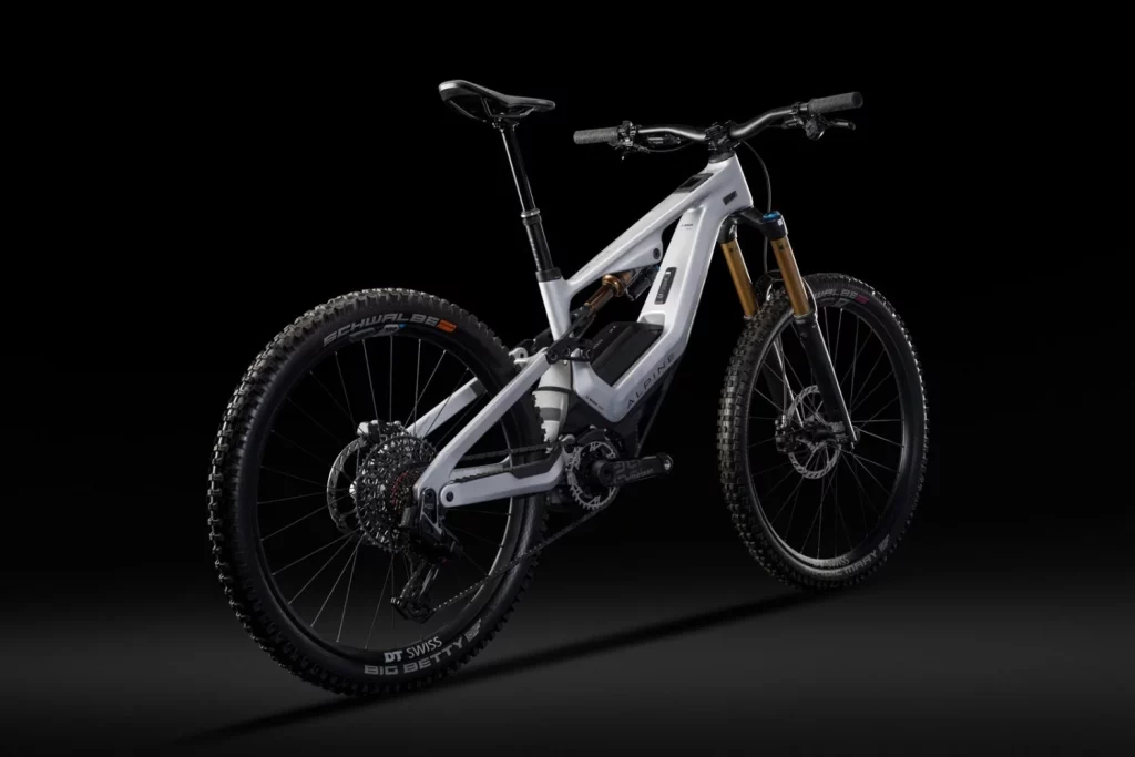 Dos exclusivas bicicletas para celebrar el 70 aniversario de Alpine 5 Motor16 bicis alpine lapierre Overvolt GLP SE4 Motor16