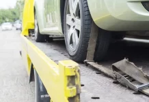 El detalle que esconde este coche accidentado para que ni la grúa se lo quiera llevar tres días después del siniestro