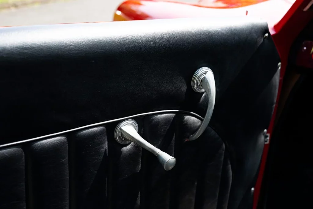 El coche feo del día es este Spohn DV-13 Convertible de 1957 34 Motor16 El coche feo del día es este Spohn DV-13 Convertible de 1957