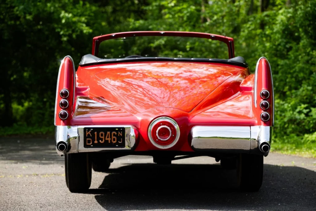 El coche feo del día es este Spohn DV-13 Convertible de 1957 2 Motor16 El coche feo del día es este Spohn DV-13 Convertible de 1957